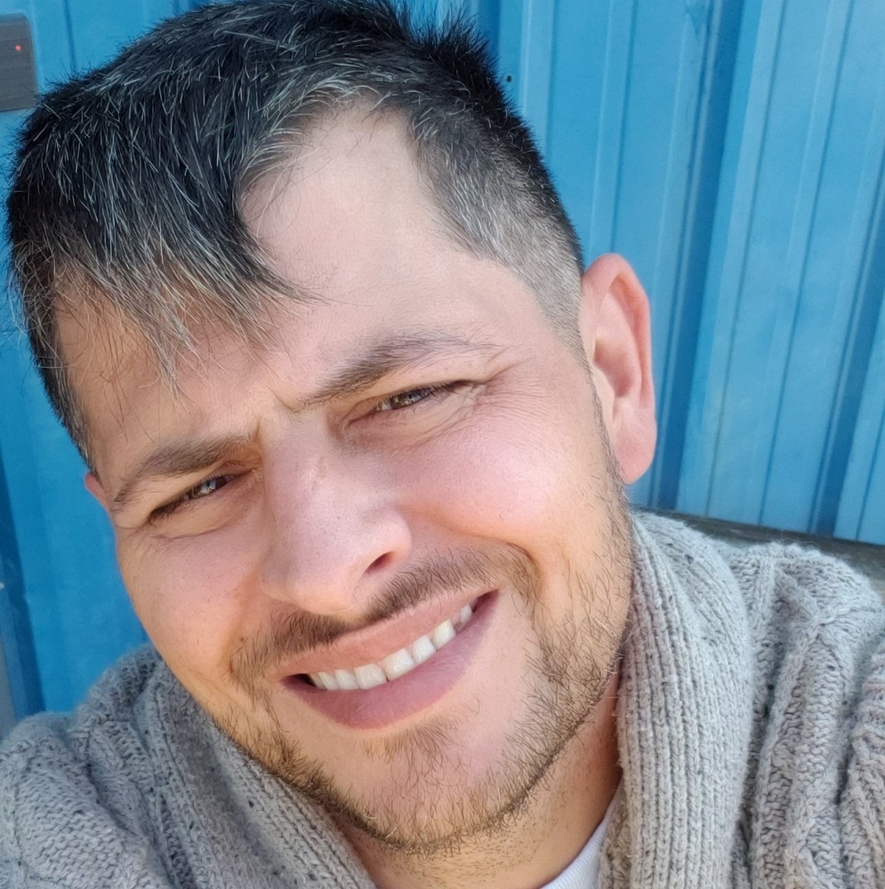 Meet your Posher, Aaron